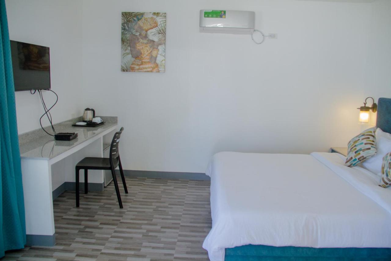 La Playa Estrella Beach Resort Santa Fe  Dış mekan fotoğraf